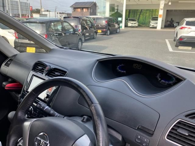 NISSAN SERENA  S-HYBRID 2013