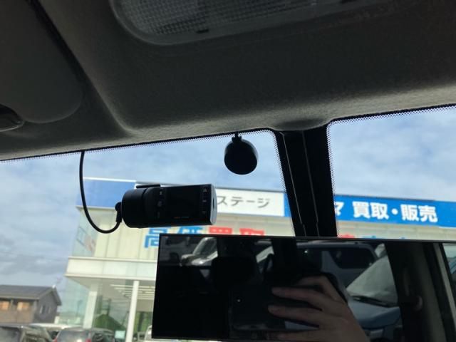 NISSAN SERENA  S-HYBRID 2013