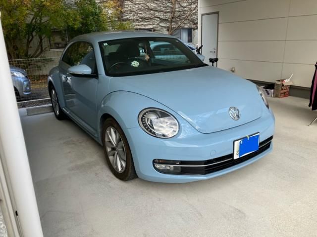 VOLKSWAGEN VOLKSWAGEN The BEETLE 2013
