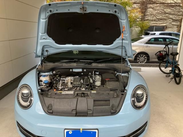 VOLKSWAGEN VOLKSWAGEN The BEETLE 2013