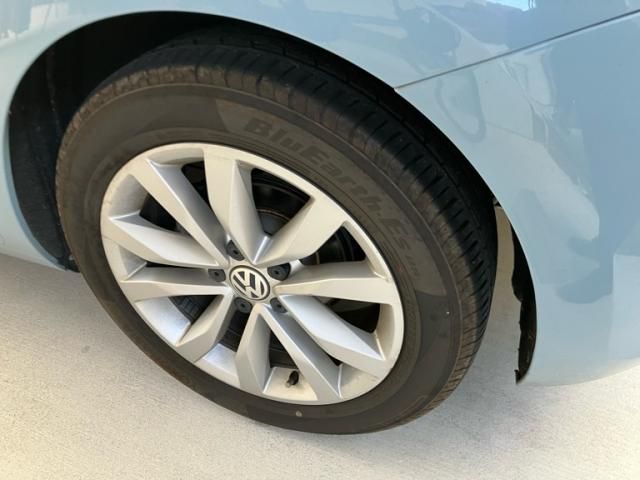 VOLKSWAGEN VOLKSWAGEN The BEETLE 2013