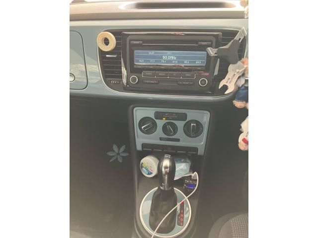 VOLKSWAGEN VOLKSWAGEN The BEETLE 2013