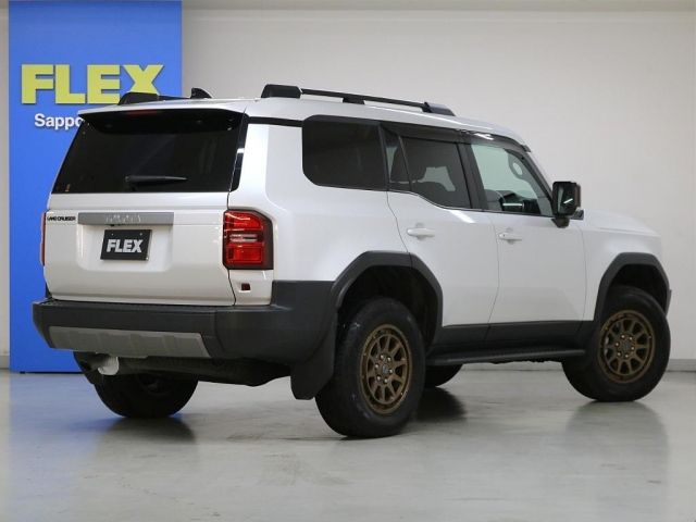 TOYOTA LANDCRUISER 250 2024