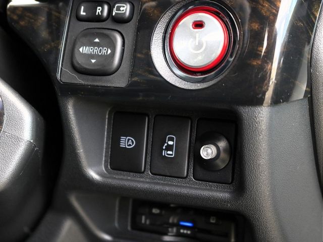 TOYOTA HIACE wagon 2024