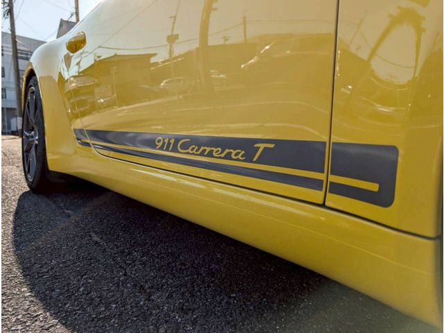 PORSCHE PORSCHE 911 2018