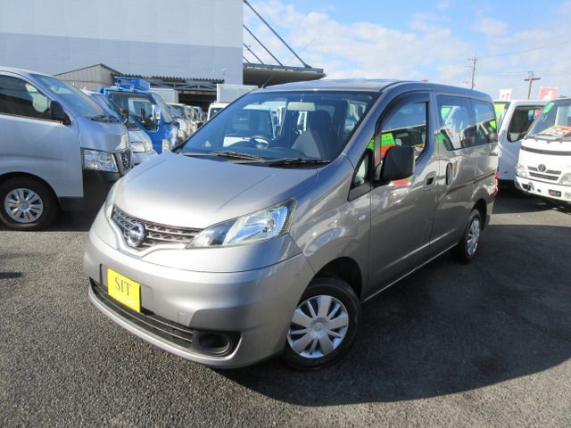 NISSAN NV200 VANETTE van 2015