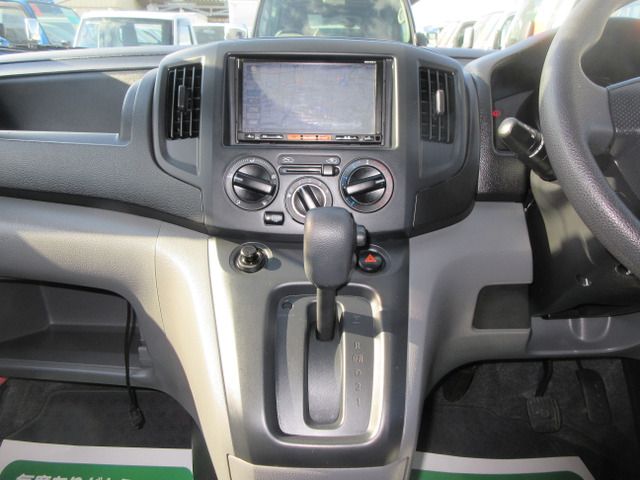 NISSAN NV200 VANETTE van 2015