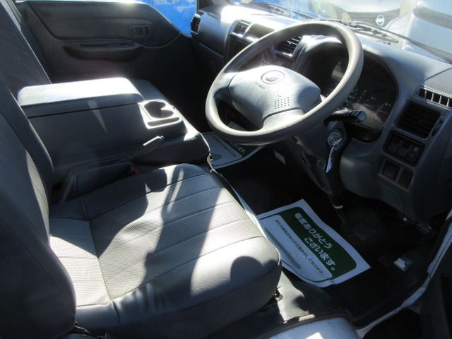 MAZDA BONGO van 2WD 2015