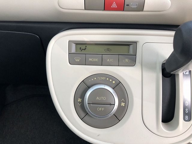 DAIHATSU MIRA Cocoa 2011