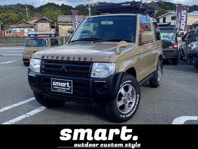 MITSUBISHI PAJERO MINI 2010
