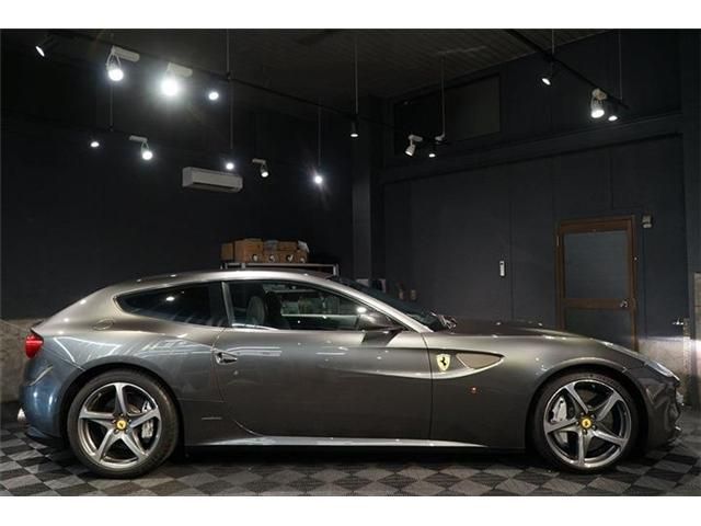 FERRARI FERRARI FF 2012