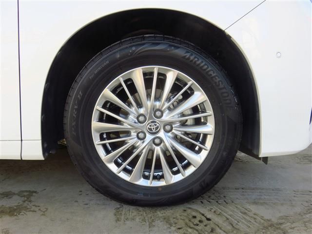 TOYOTA ALPHARD hybrid 4WD 2021