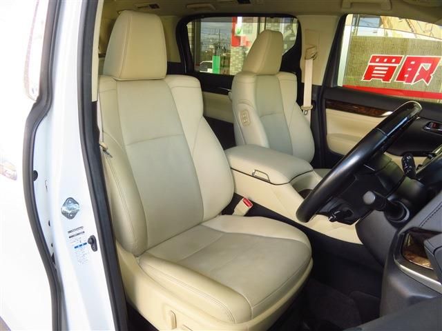 TOYOTA ALPHARD hybrid 4WD 2021