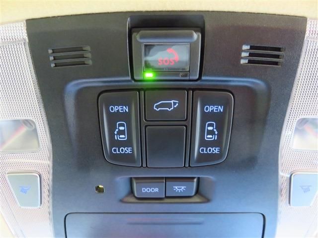 TOYOTA ALPHARD hybrid 4WD 2021