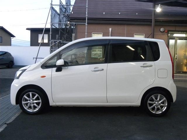 DAIHATSU MOVE 2013