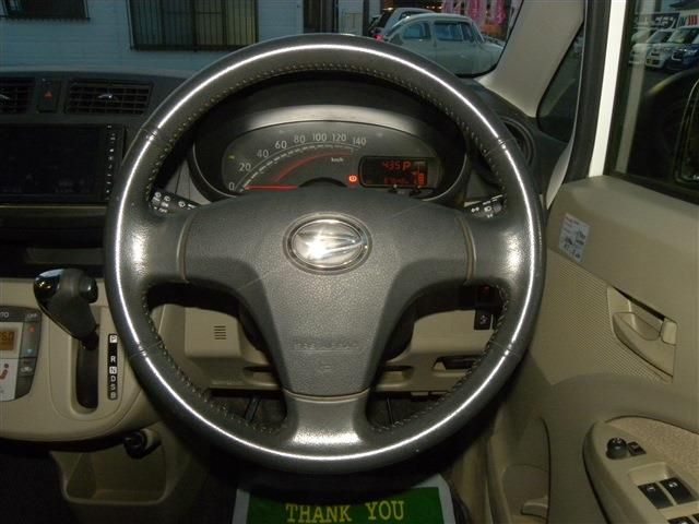 DAIHATSU MOVE 2013