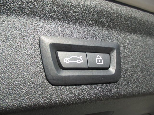 BMW BMW 1series 2021