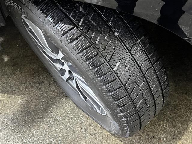 TOYOTA VELLFIRE  HYBRID 4WD 2017