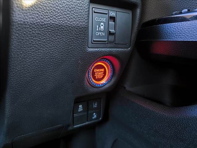 HONDA N BOX CUSTOM 2018