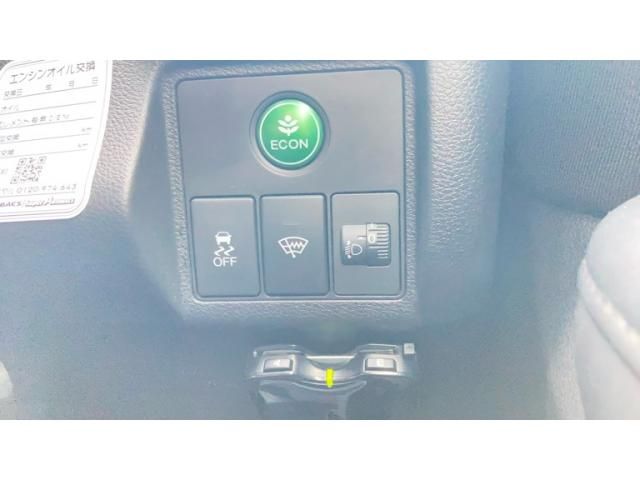 HONDA VEZEL 4WD 2015