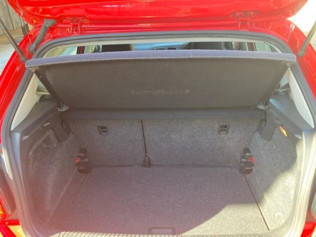 VOLKSWAGEN VOLKSWAGEN POLO 2015