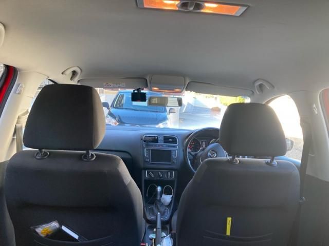 VOLKSWAGEN VOLKSWAGEN POLO 2015