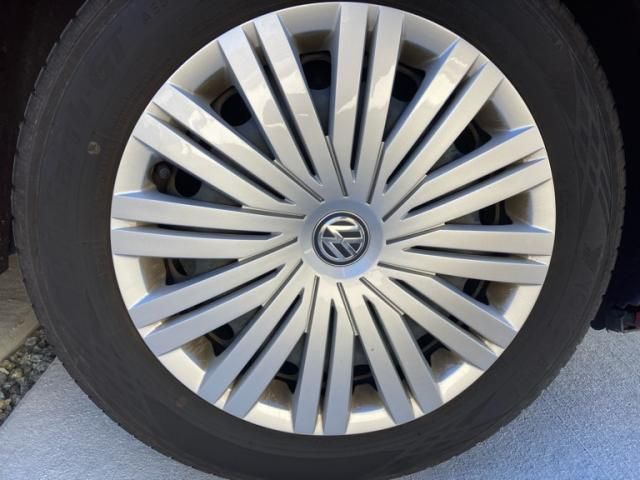 VOLKSWAGEN VOLKSWAGEN POLO 2015