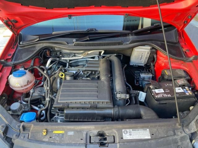 VOLKSWAGEN VOLKSWAGEN POLO 2015