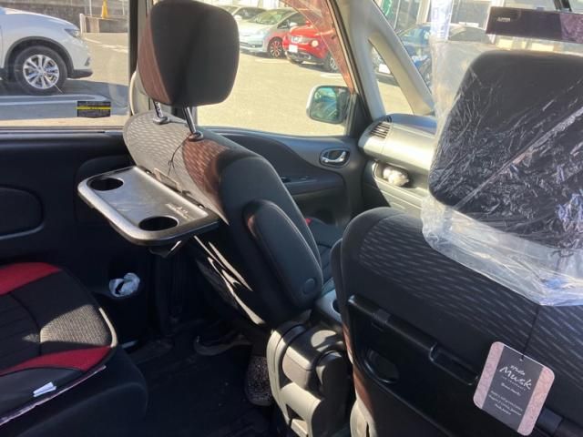 NISSAN SERENA  WG 2011