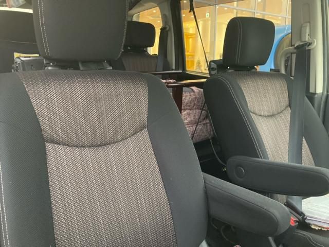 NISSAN SERENA  S-HYBRID 2014