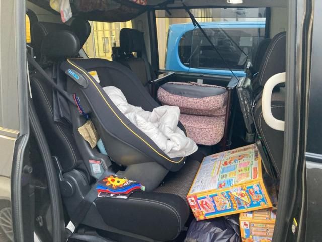 NISSAN SERENA  S-HYBRID 2014