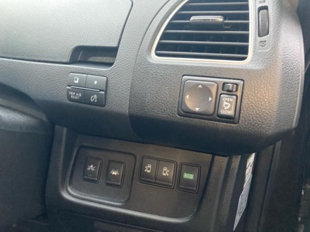 NISSAN SERENA  S-HYBRID 2014