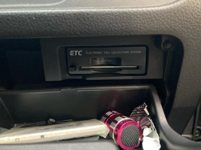 NISSAN SERENA  S-HYBRID 2014