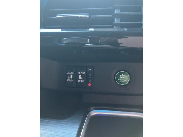 HONDA STEPWAGON SPADA 2015