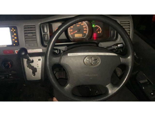 TOYOTA HIACE van 4WD 2012