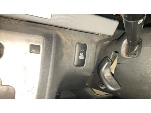 TOYOTA HIACE van 4WD 2012