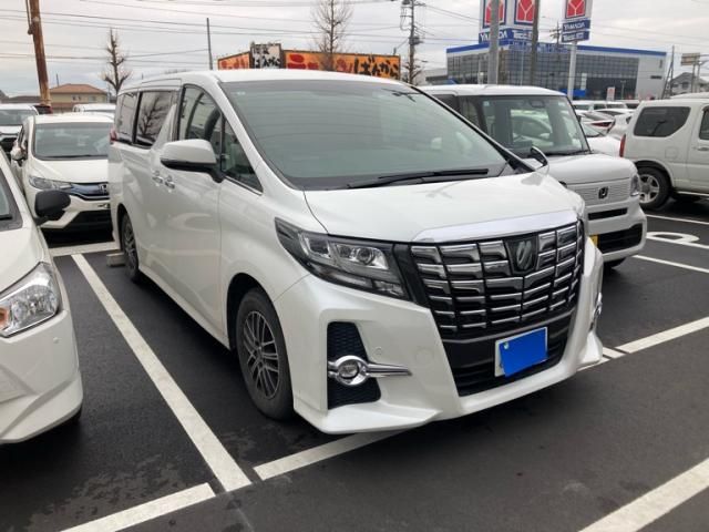 TOYOTA ALPHARD 2017