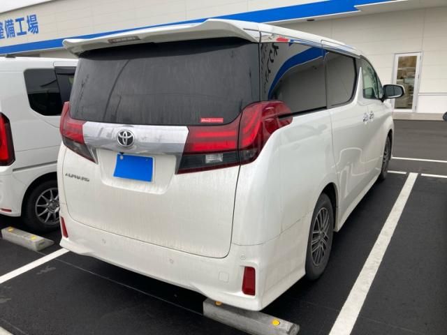 TOYOTA ALPHARD 2017