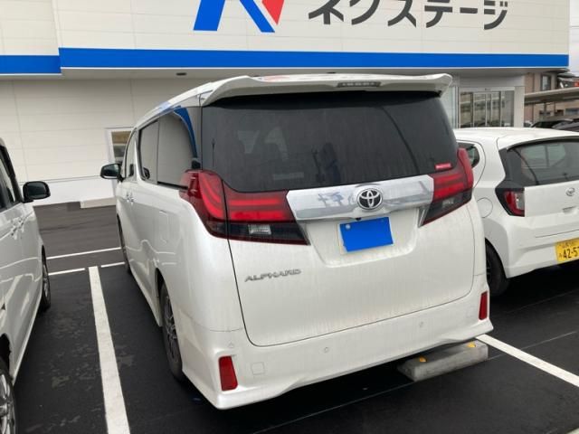 TOYOTA ALPHARD 2017