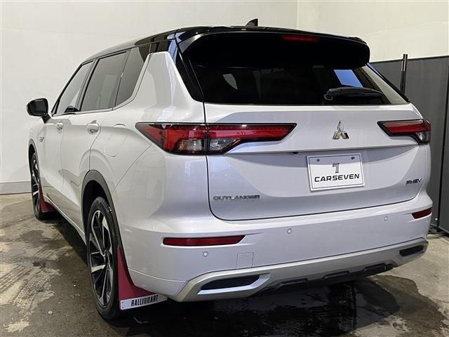 MITSUBISHI OUTLANDER PHEV 2021