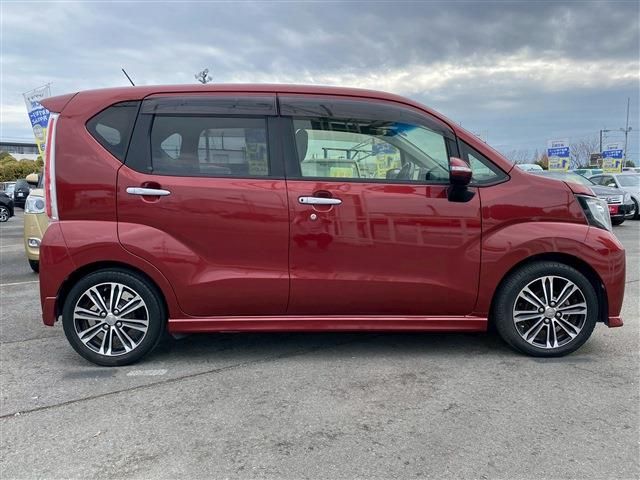 DAIHATSU MOVE CUSTOM 2015