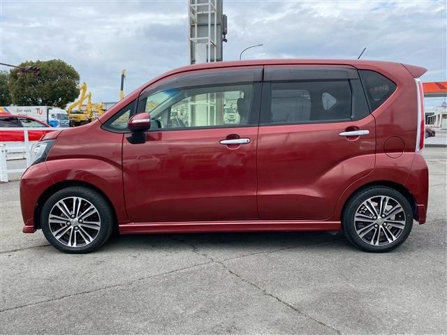 DAIHATSU MOVE CUSTOM 2015