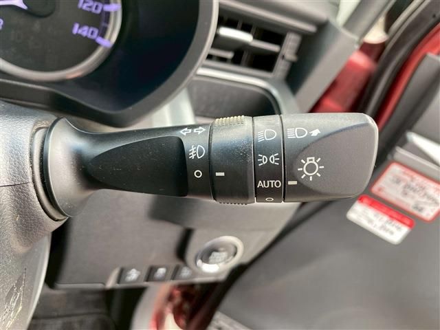 DAIHATSU MOVE CUSTOM 2015