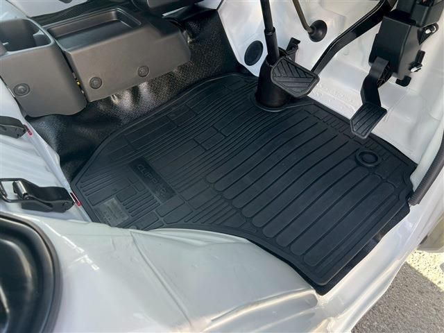 NISSAN CLIPPER truck 4WD 2025