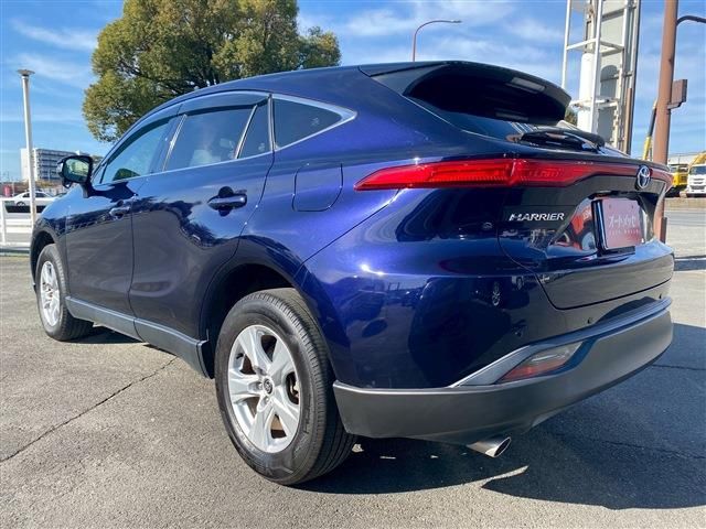 TOYOTA HARRIER 2WD 2022