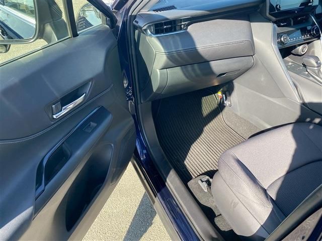 TOYOTA HARRIER 2WD 2022