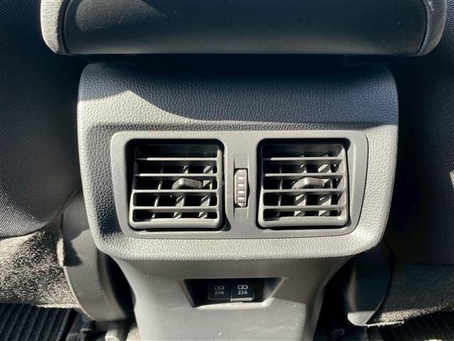 TOYOTA HARRIER 2WD 2022