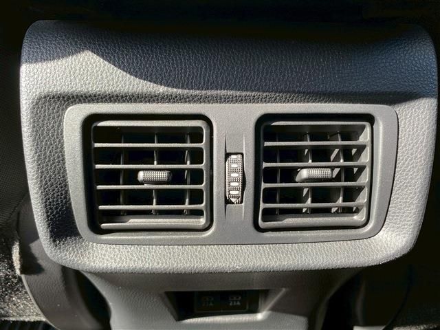 TOYOTA HARRIER 2WD 2022