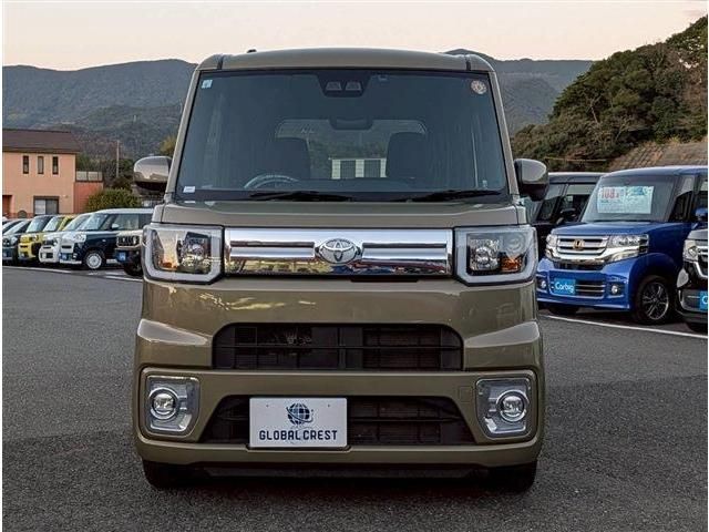 TOYOTA PIXIS MEGA 2019