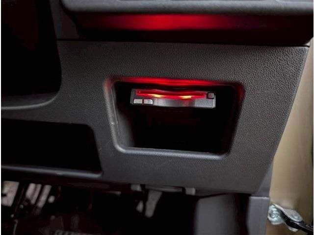 TOYOTA PIXIS MEGA 2019